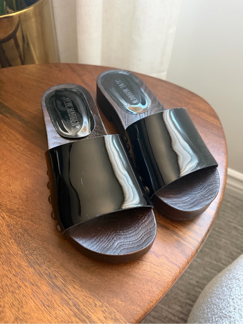 Woman’s Steve Madden clogs - Picture 5 of 5